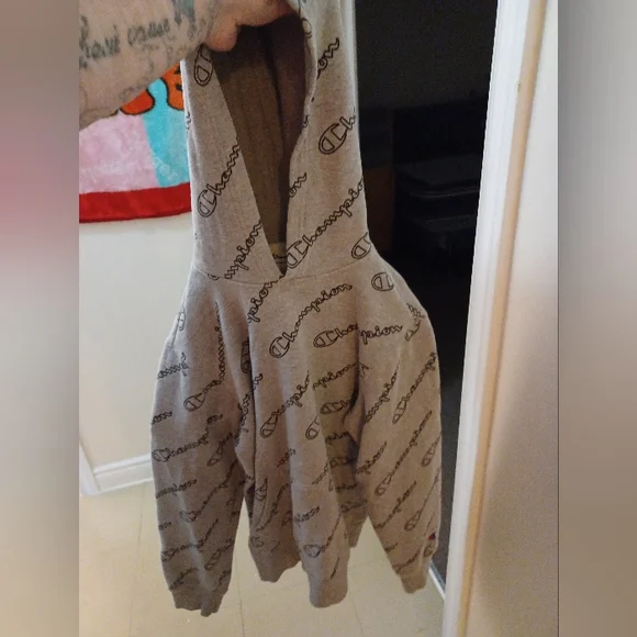 Champion hoodie - Picture 4 of 5